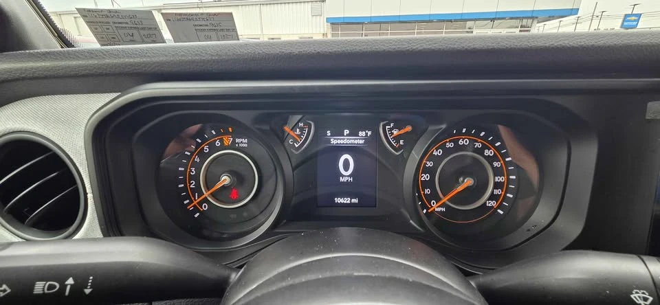 2025 Jeep JT Gladiator - Image 8 of 11