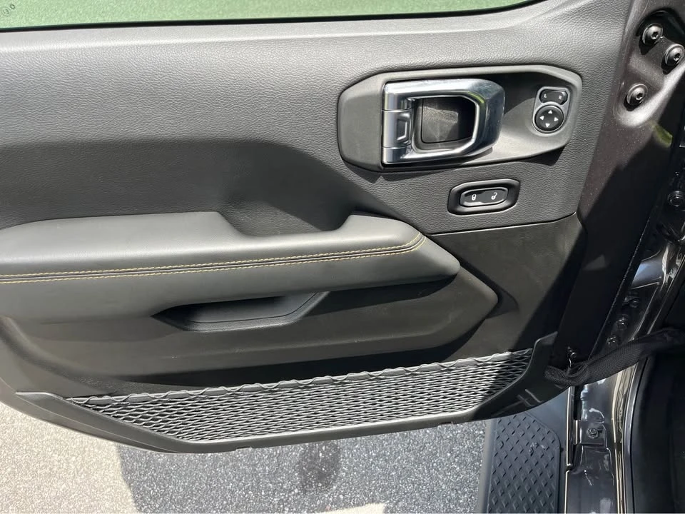 2025 Jeep JT Gladiator - Image 7 of 20
