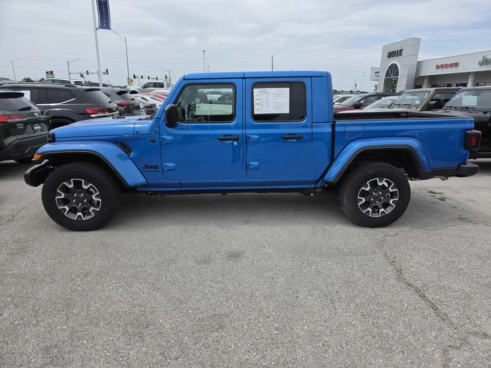 2025 Jeep JT Gladiator - Image 2 of 13