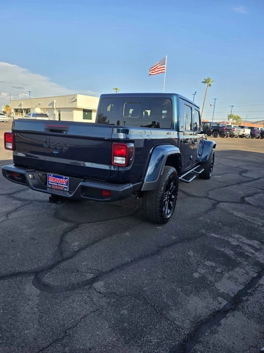 2025 Jeep JT Gladiator - Image 4 of 11