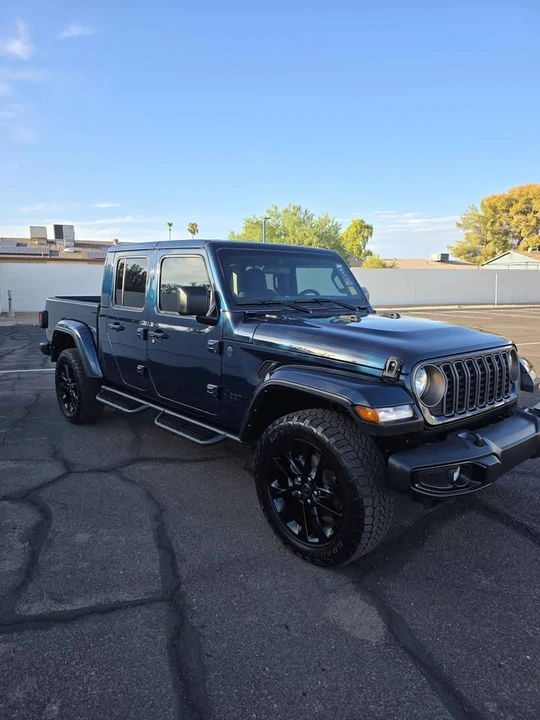 2025 Jeep JT Gladiator - Image 2 of 11