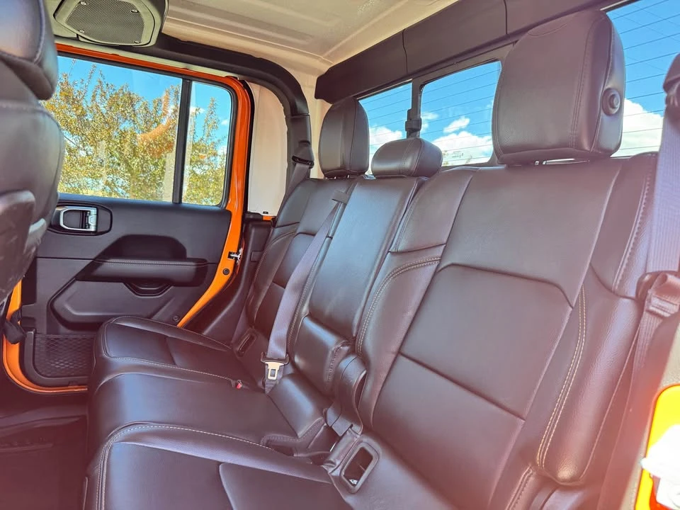 2025 Jeep JT Gladiator - Image 13 of 14
