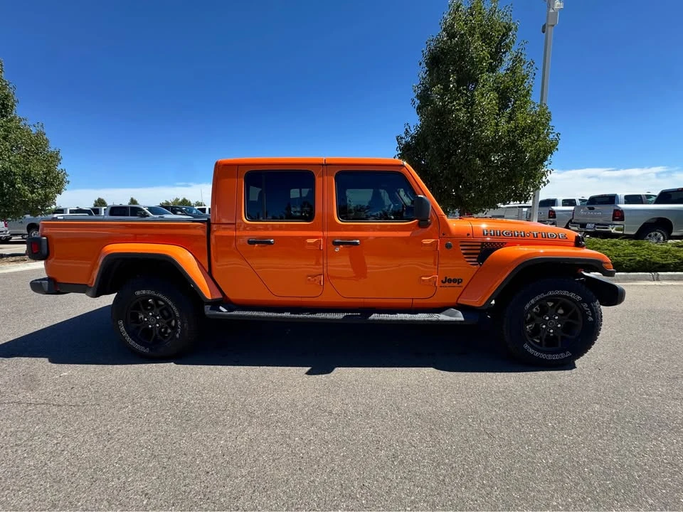 2025 Jeep JT Gladiator - Image 4 of 14