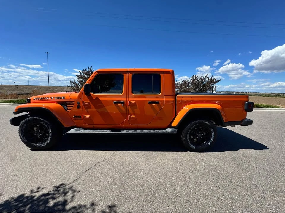 2025 Jeep JT Gladiator - Image 8 of 14