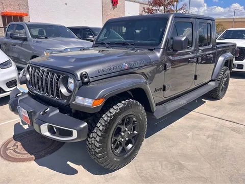 2025 Jeep Gladiator Sport Pickup 4D 5 ft