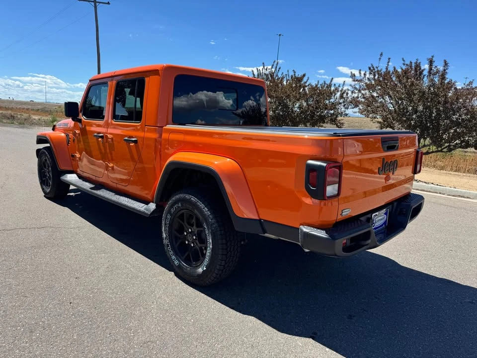 2025 Jeep JT Gladiator - Image 7 of 14
