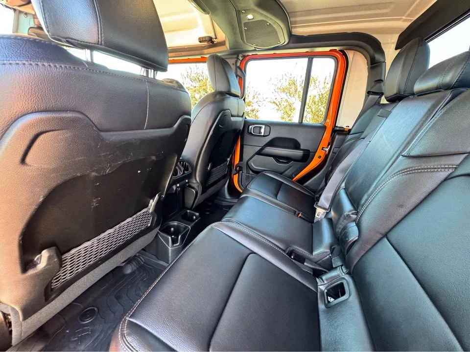 2025 Jeep JT Gladiator - Image 10 of 14