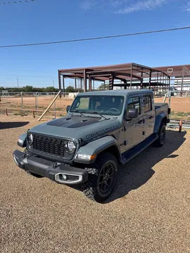 2025 Jeep Gladiator Sport Pickup 4D 5 ft