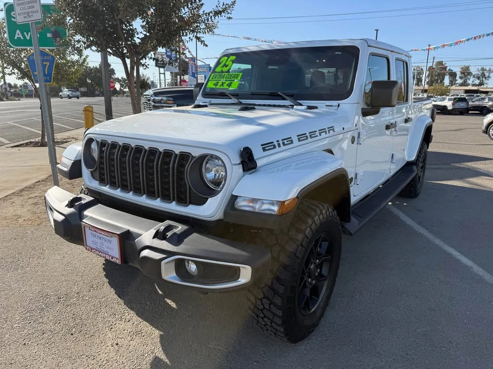 2025 Jeep JT Gladiator - Image 2 of 12