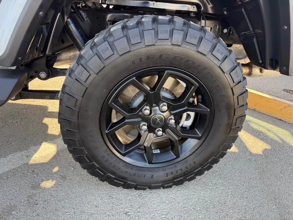 2025 Jeep JT Gladiator - Image 12 of 12