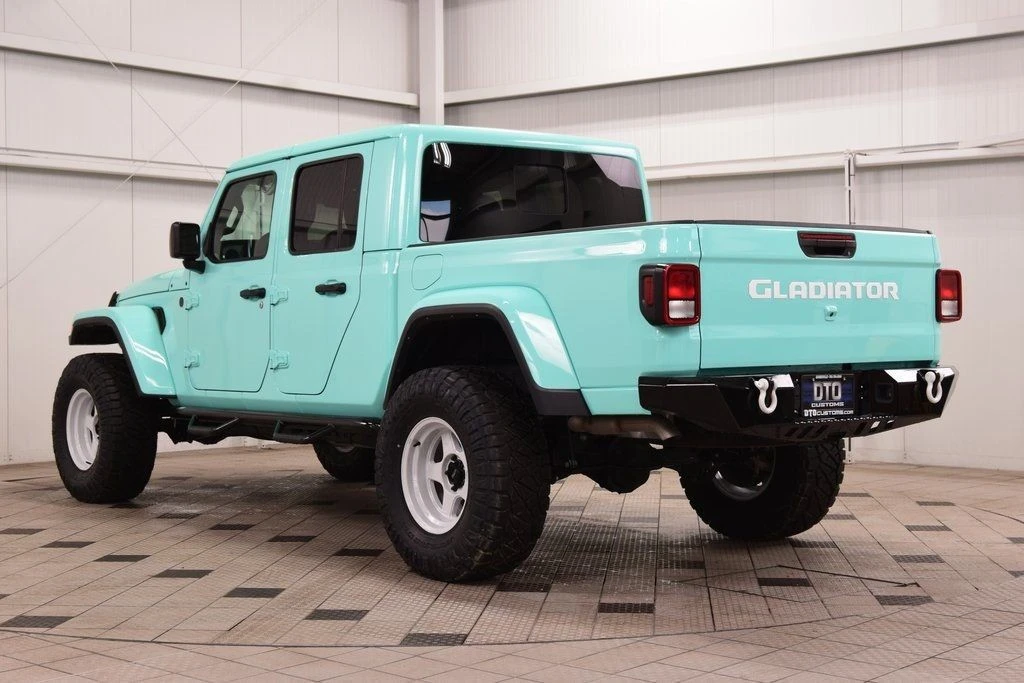 2025 Jeep JT Gladiator - Image 5 of 21