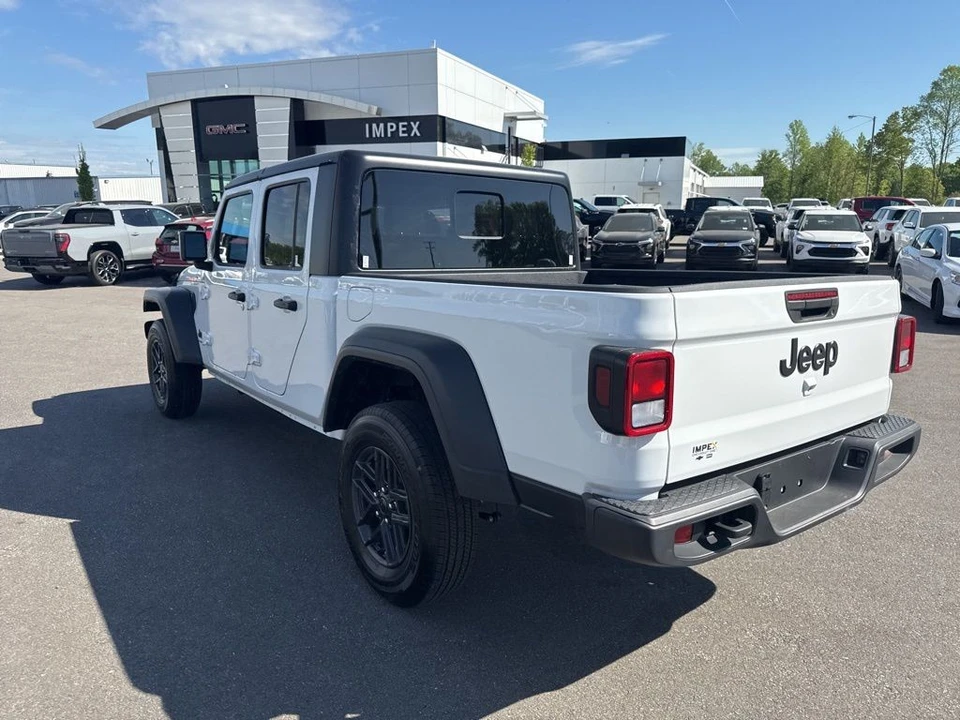 2025 Jeep JT Gladiator - Image 3 of 31
