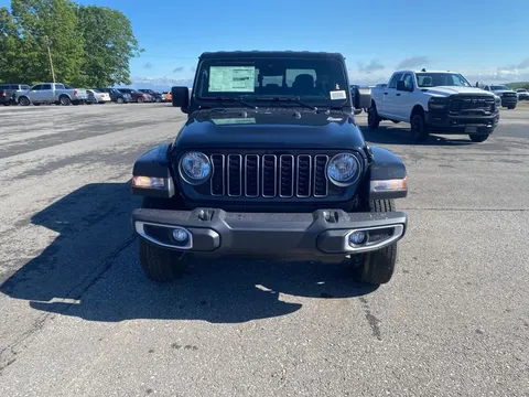 2025 Jeep JT Gladiator - Image 2 of 12