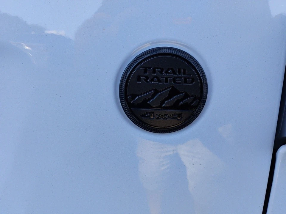 2025 Jeep JT Gladiator - Image 11 of 12