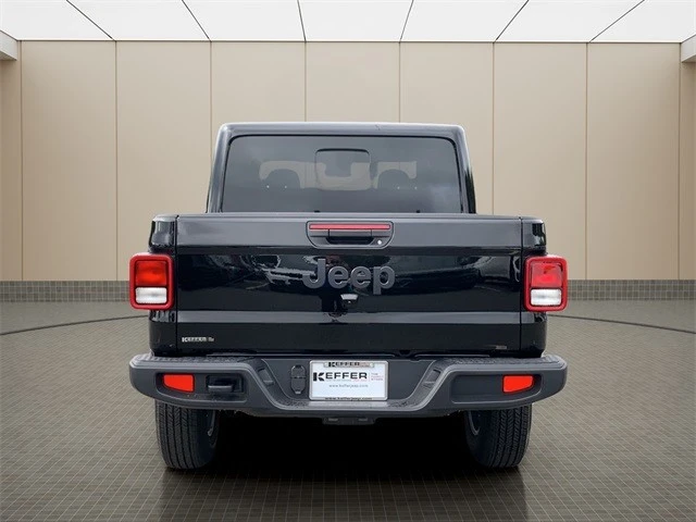 2025 Jeep JT Gladiator - Image 4 of 12