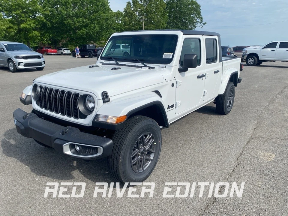 2025 Jeep JT Gladiator - Image 1 of 12
