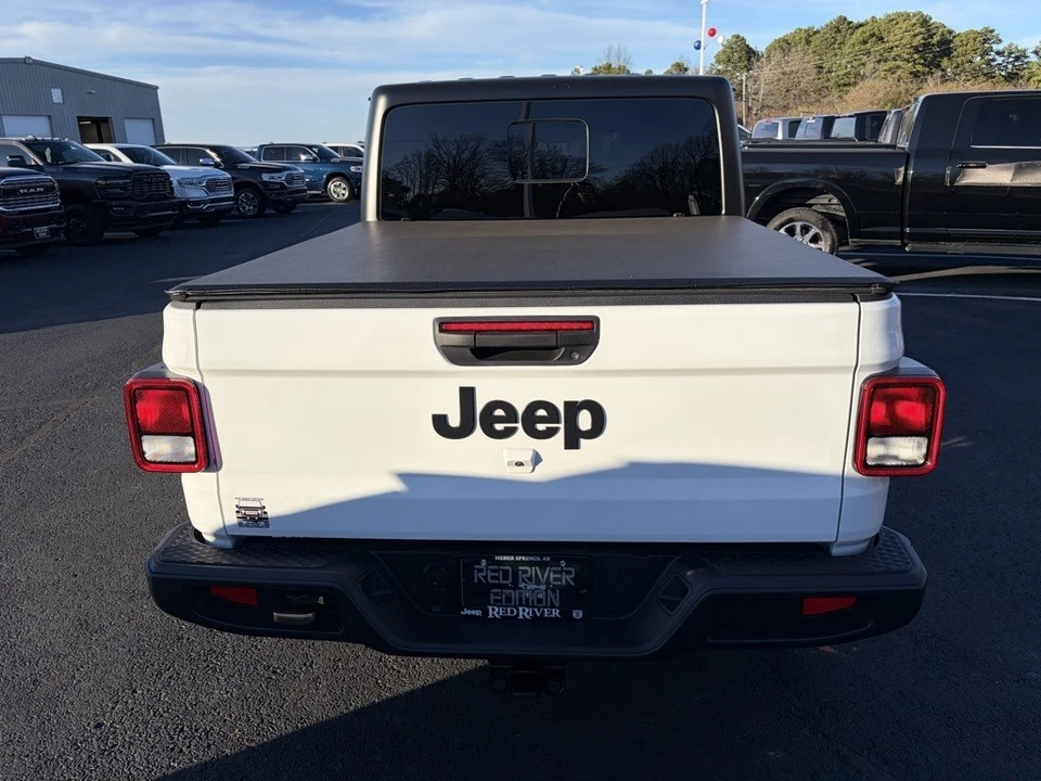 2025 Jeep JT Gladiator - Image 4 of 12