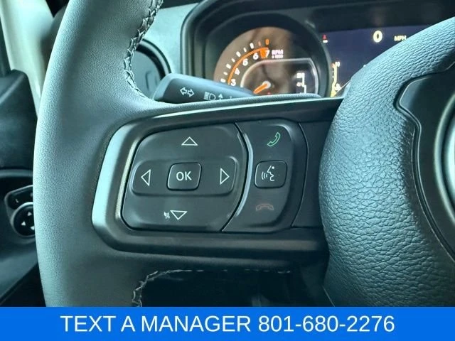 2025 Jeep JT Gladiator - Image 15 of 20
