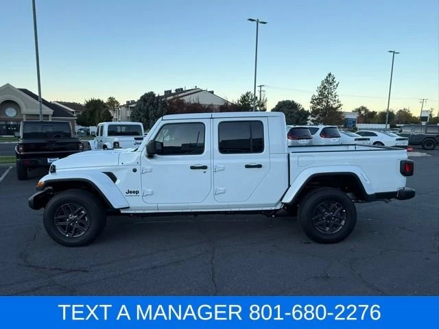 2025 Jeep JT Gladiator - Image 9 of 20