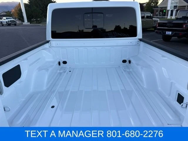 2025 Jeep JT Gladiator - Image 12 of 20