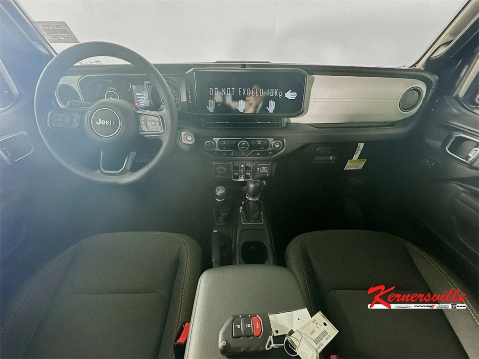 2025 Jeep JT Gladiator - Image 10 of 12