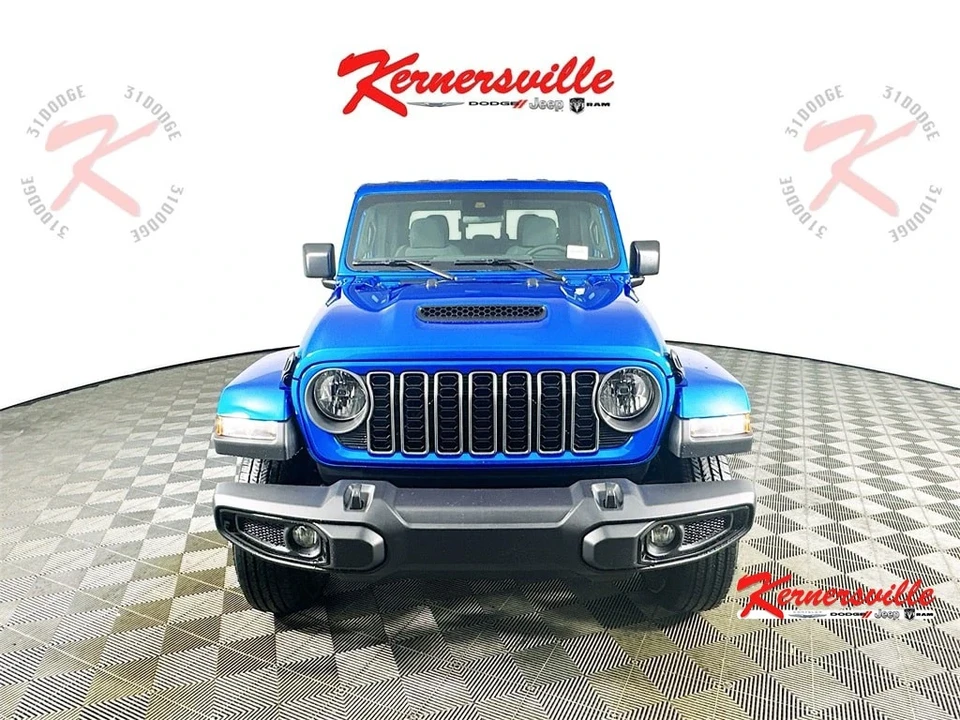 2025 Jeep JT Gladiator - Image 2 of 20