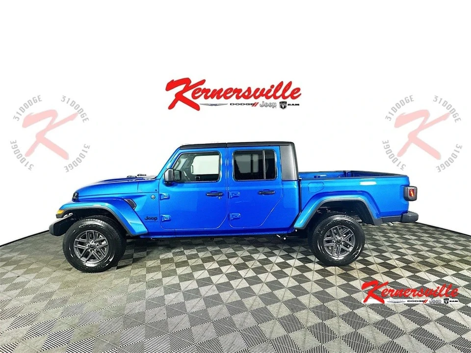 2025 Jeep JT Gladiator - Image 4 of 21