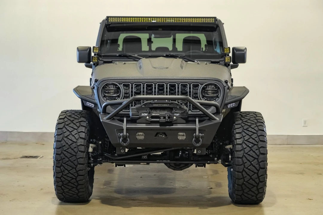 2025 Jeep JT Gladiator - Image 3 of 12