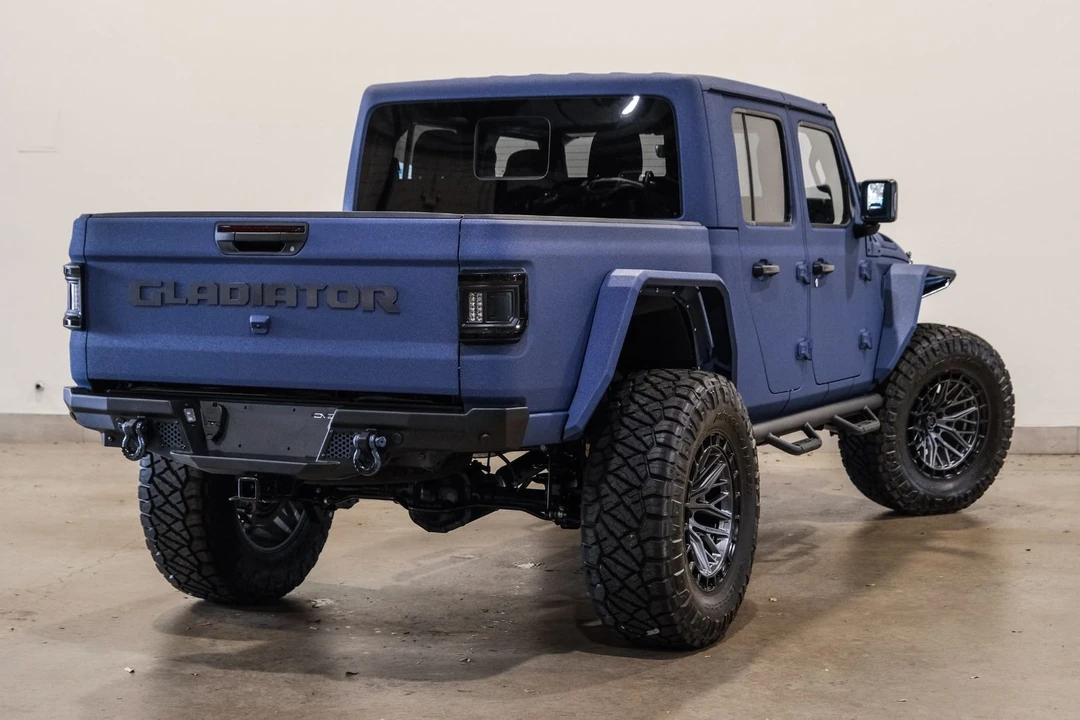 2025 Jeep JT Gladiator - Image 7 of 12