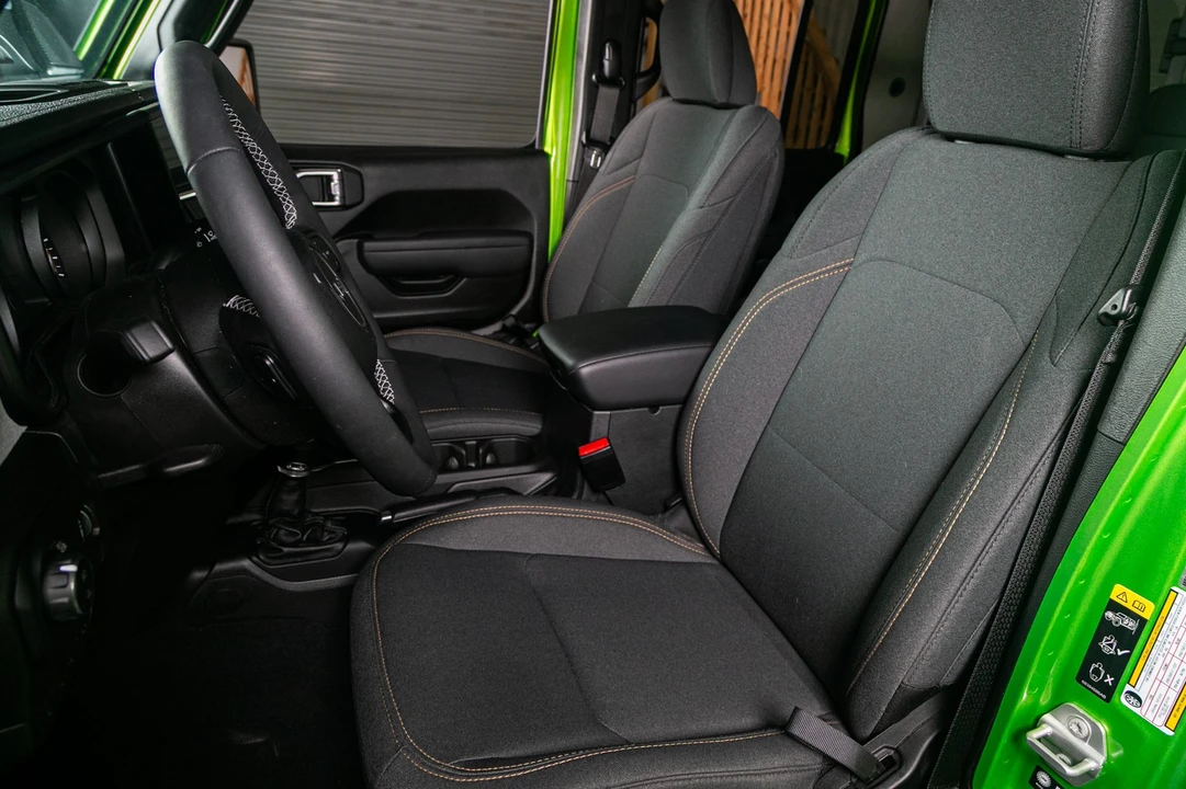 2025 Jeep JT Gladiator - Image 4 of 21