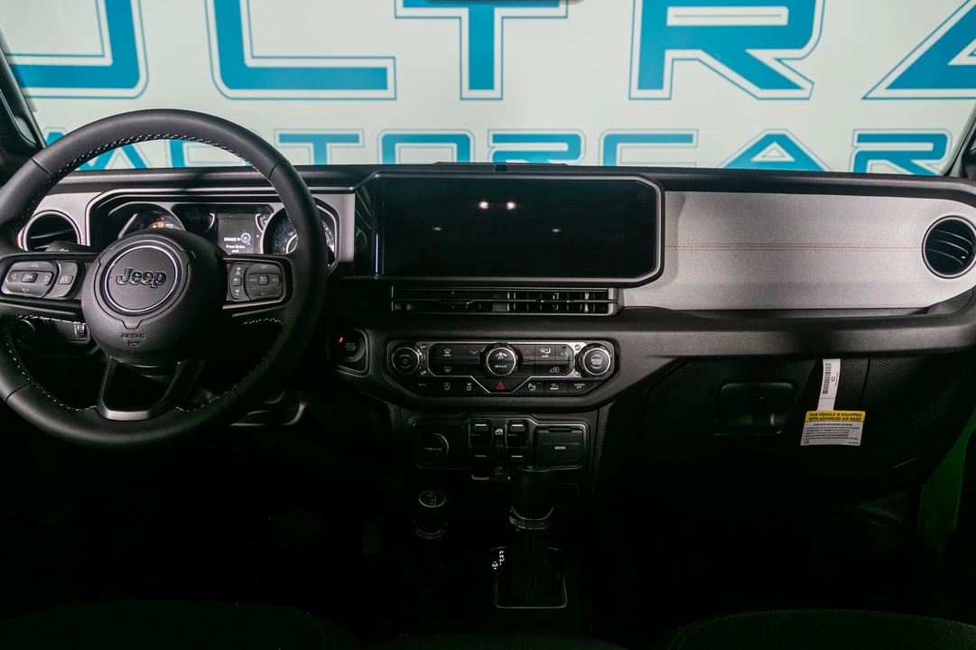 2025 Jeep JT Gladiator - Image 6 of 21
