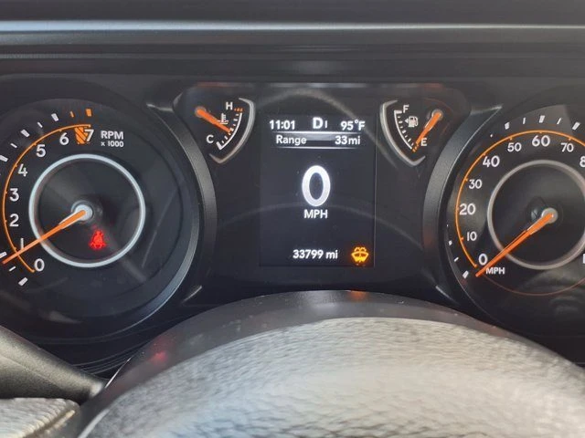 2025 Jeep JT Gladiator - Image 17 of 20