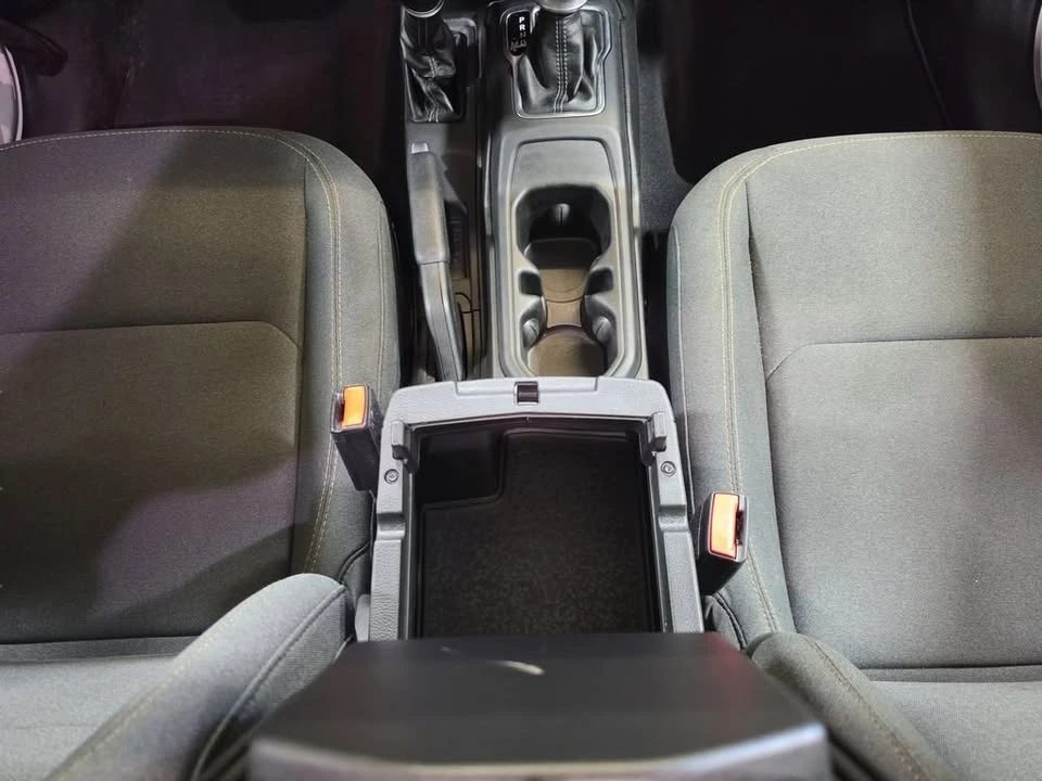 2025 Jeep JT Gladiator - Image 9 of 12