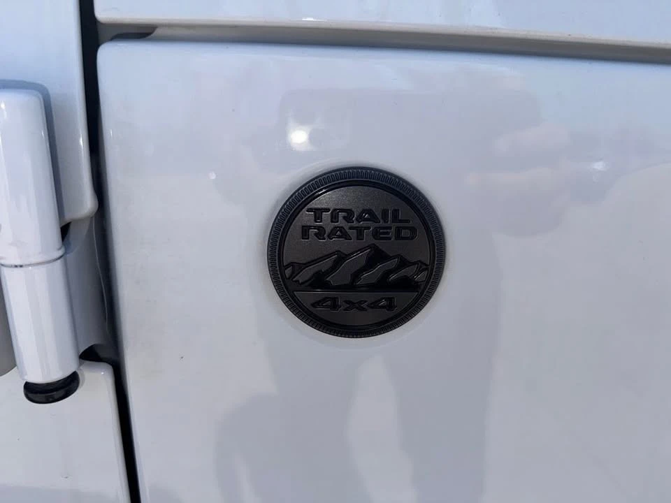 2025 Jeep JT Gladiator - Image 9 of 20