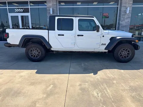 2025 Jeep Gladiator Sport S
