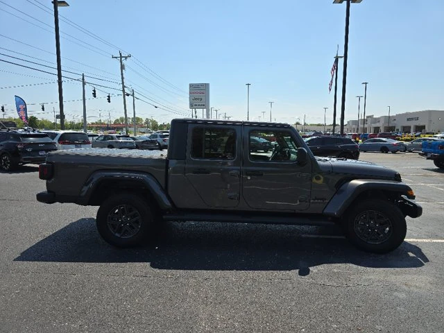 2025 Jeep JT Gladiator - Image 7 of 20