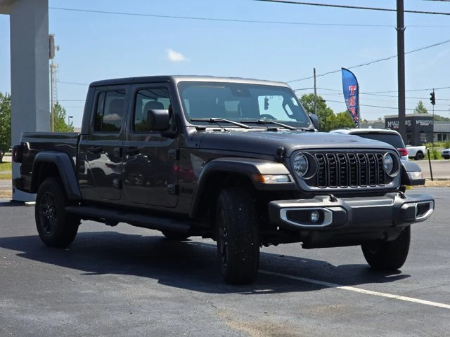 2025 Jeep JT Gladiator - Image 6 of 20
