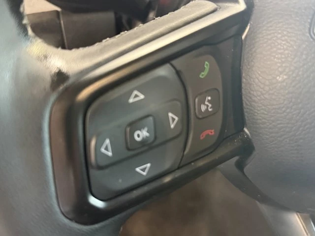 2025 Jeep JT Gladiator - Image 17 of 20