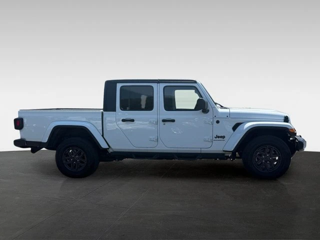 2025 Jeep JT Gladiator - Image 3 of 20