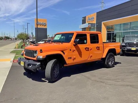 2025 Jeep Gladiator Sport S