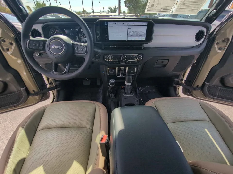2025 Jeep JT Gladiator - Image 7 of 8