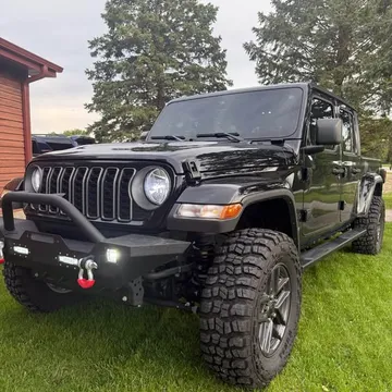 2025 Jeep Gladiator Sport S