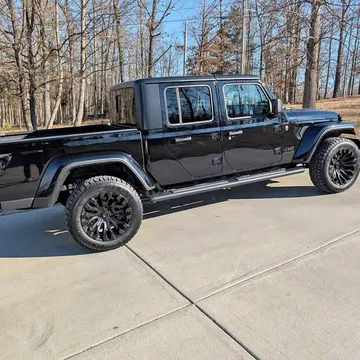 2025 Jeep Gladiator Sport S