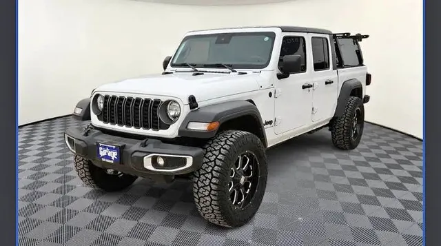 2025 Jeep Gladiator Sport S