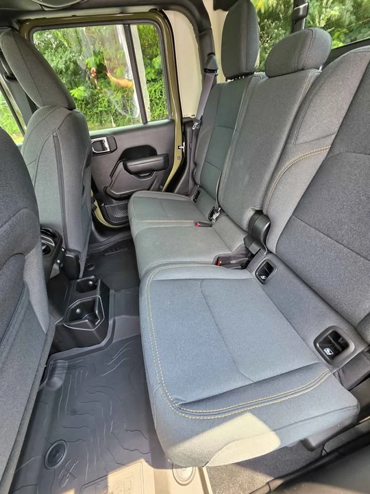 2025 Jeep JT Gladiator - Image 12 of 18