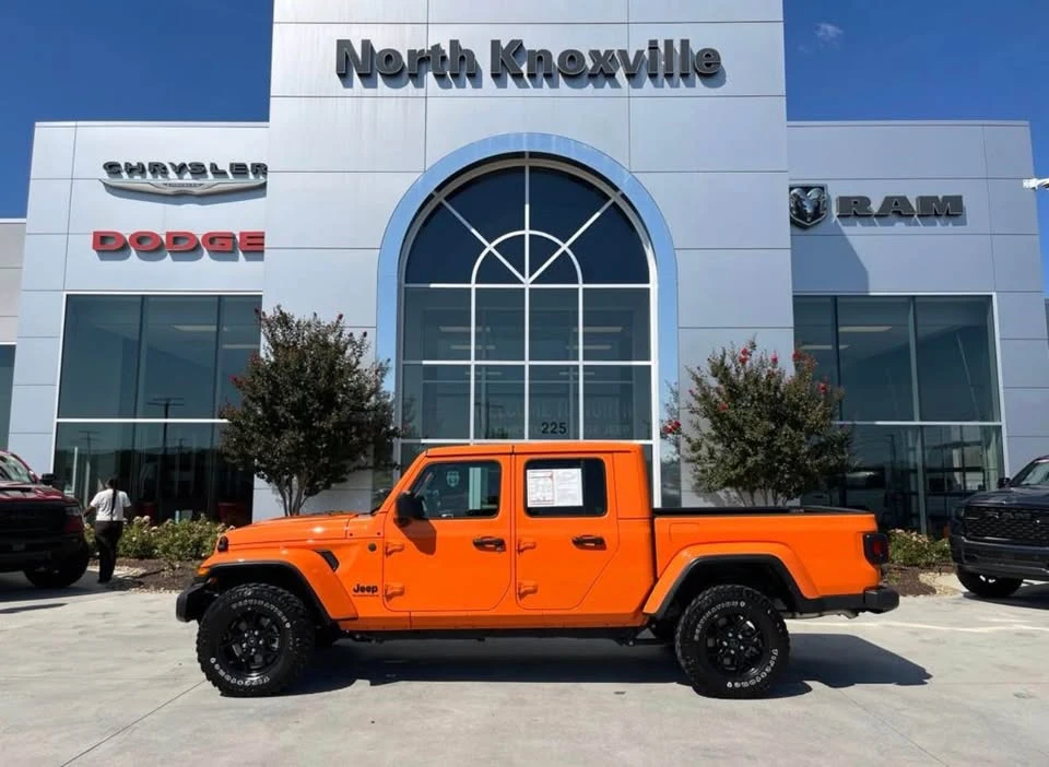 2025 Jeep JT Gladiator - Image 2 of 15