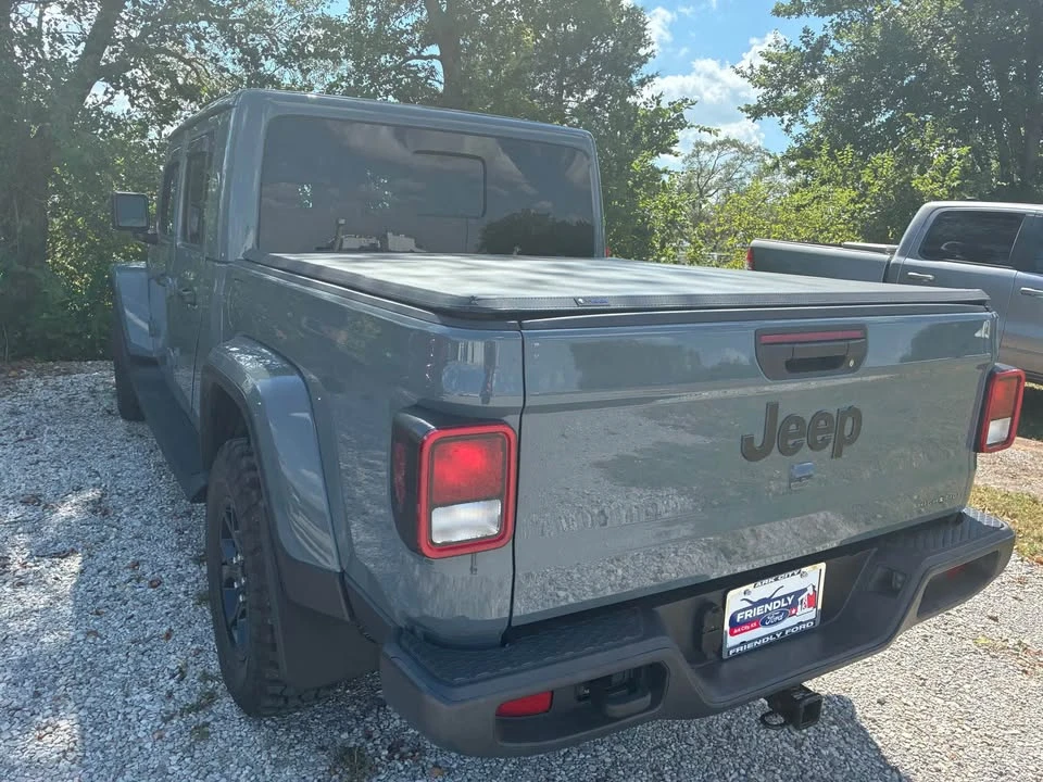 2025 Jeep JT Gladiator - Image 3 of 11