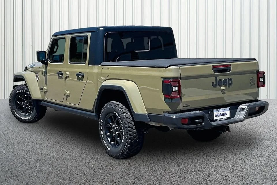 2025 Jeep JT Gladiator - Image 2 of 20