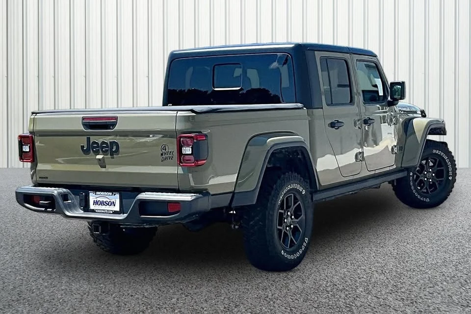 2025 Jeep JT Gladiator - Image 6 of 20