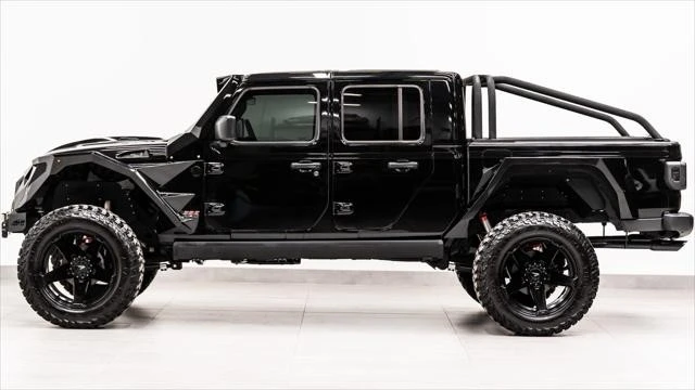 2025 Jeep JT Gladiator - Image 10 of 31